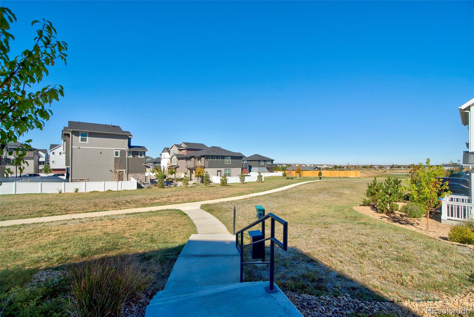 MLS Image #32 for 2001 s gold bug way,aurora, Colorado