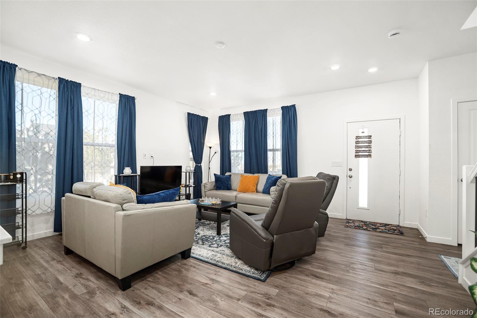 MLS Image #8 for 2001 s gold bug way,aurora, Colorado