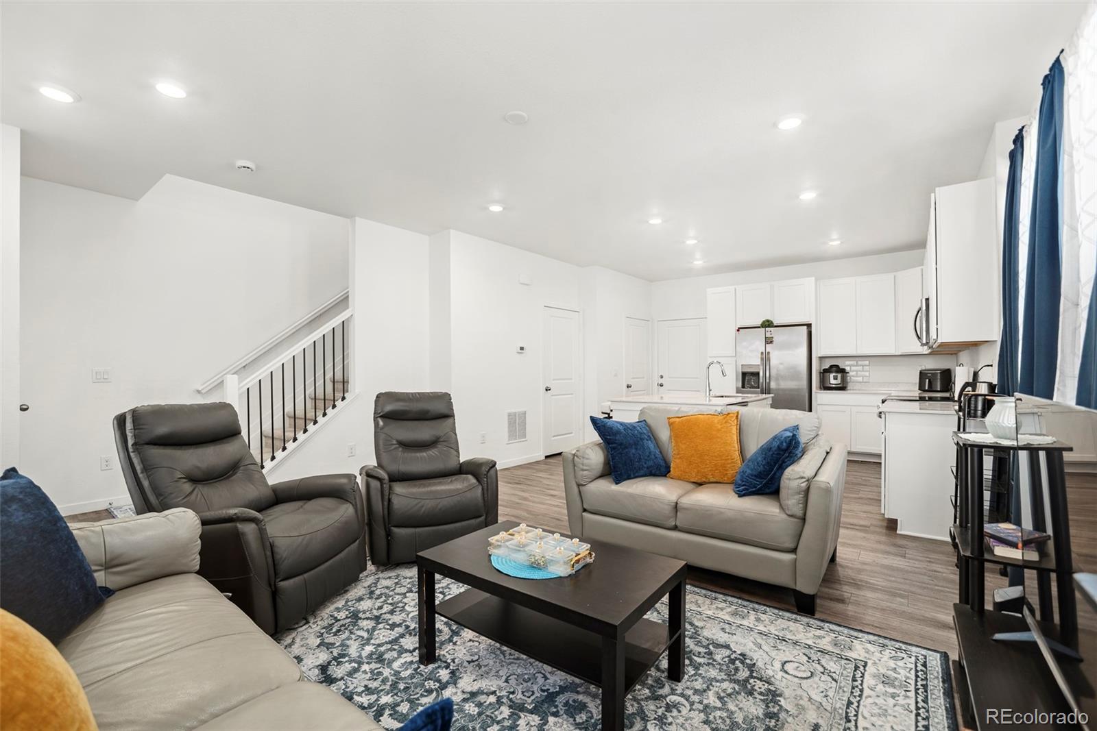 MLS Image #9 for 2001 s gold bug way,aurora, Colorado
