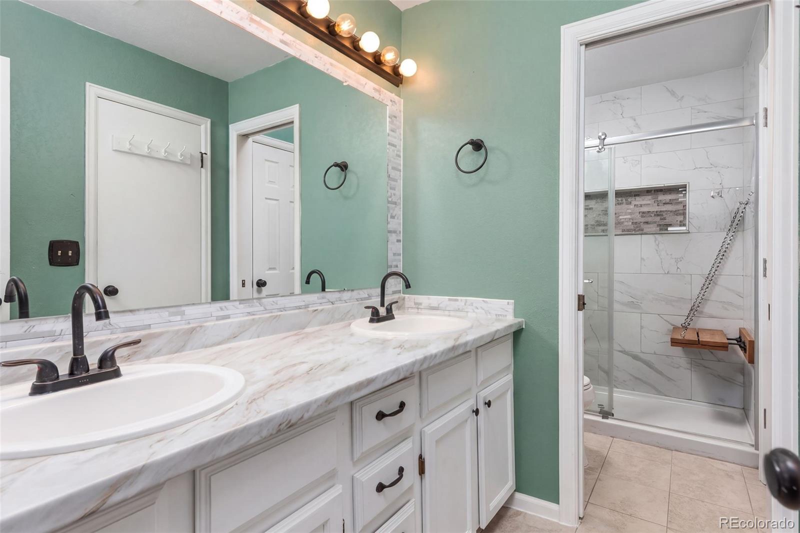 MLS Image #14 for 985 s miller street,lakewood, Colorado
