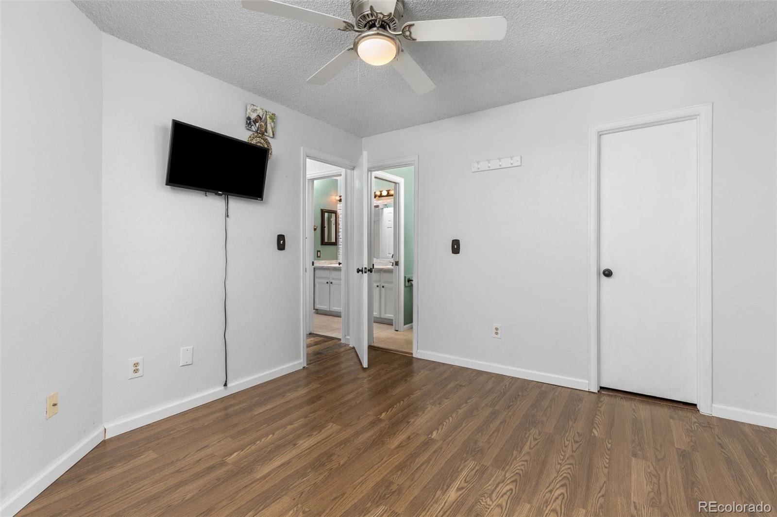 MLS Image #17 for 985 s miller street,lakewood, Colorado