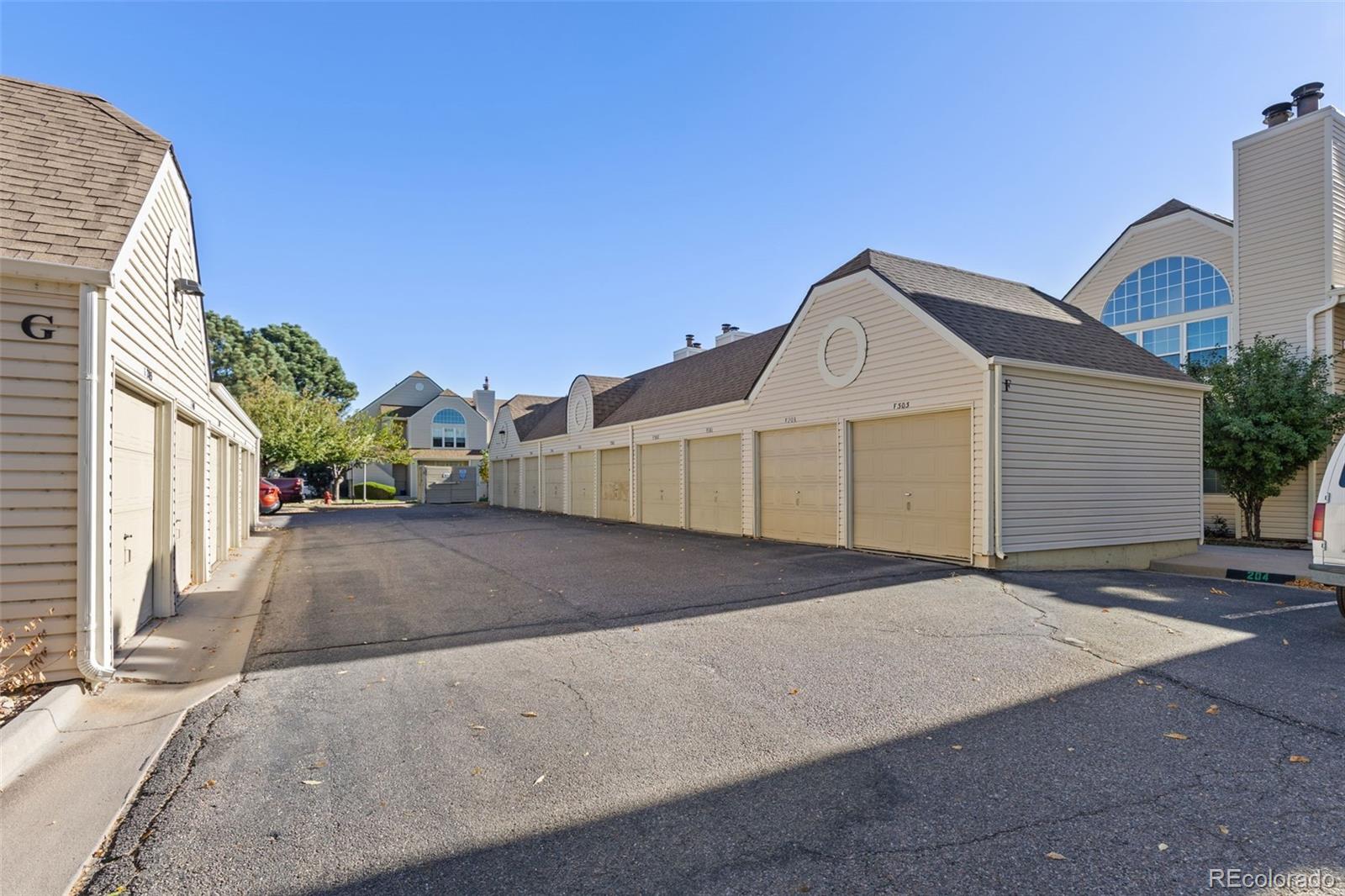 MLS Image #23 for 985 s miller street,lakewood, Colorado