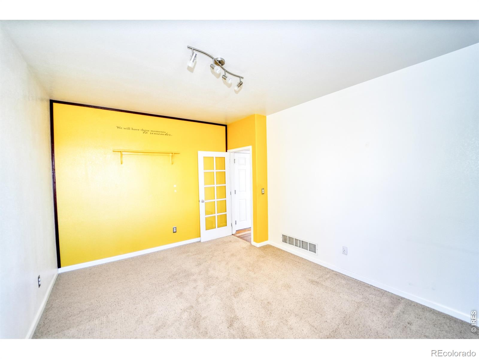 MLS Image #11 for 232  kits place,johnstown, Colorado