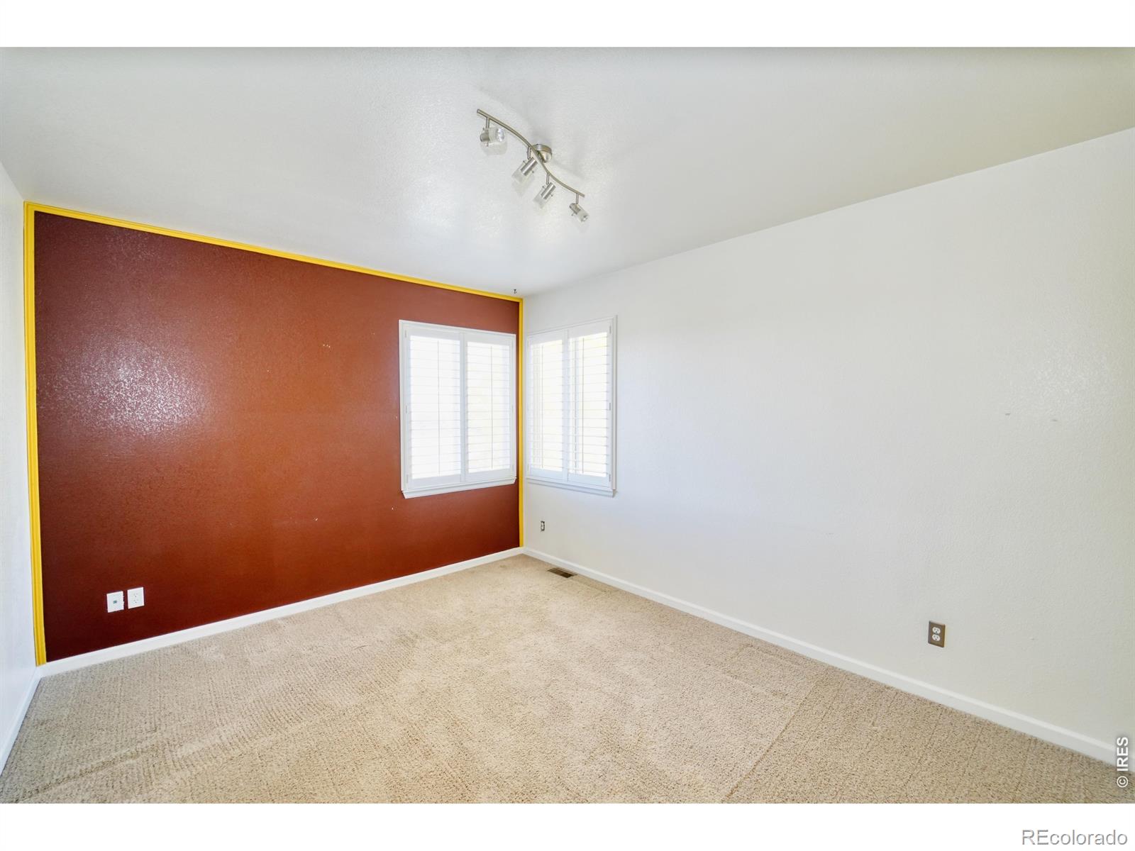 MLS Image #12 for 232  kits place,johnstown, Colorado