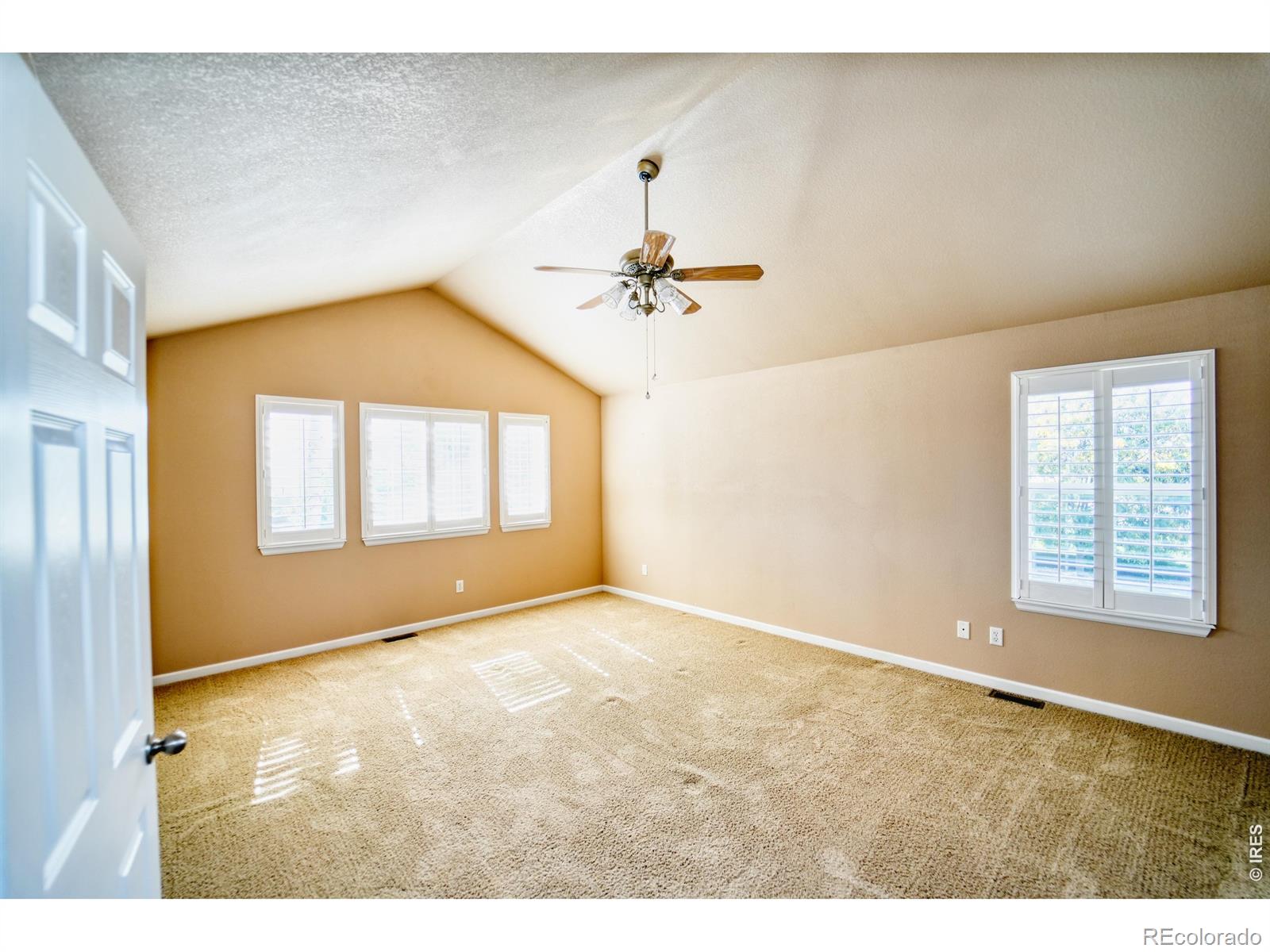 MLS Image #13 for 232  kits place,johnstown, Colorado