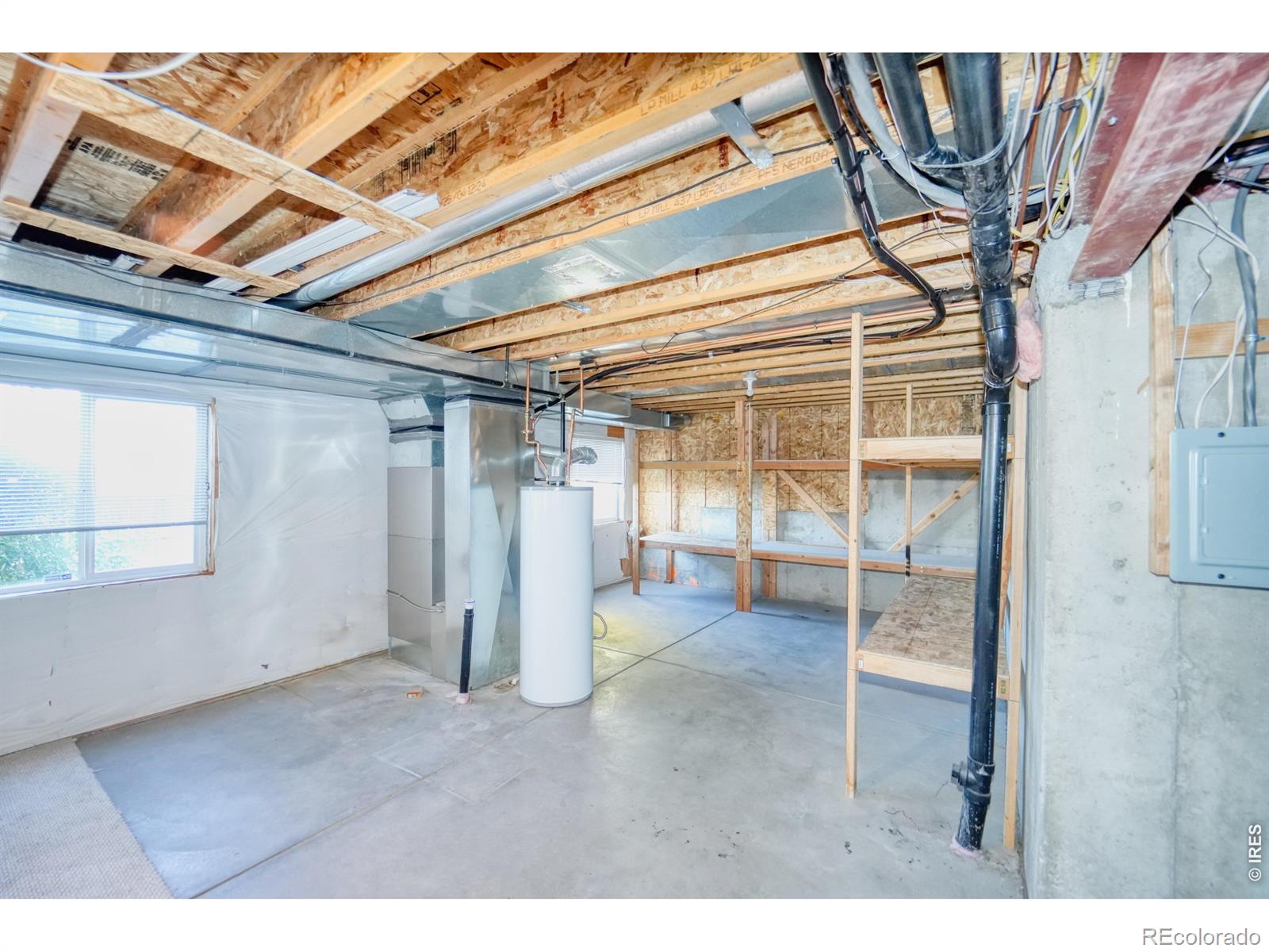 MLS Image #27 for 232  kits place,johnstown, Colorado