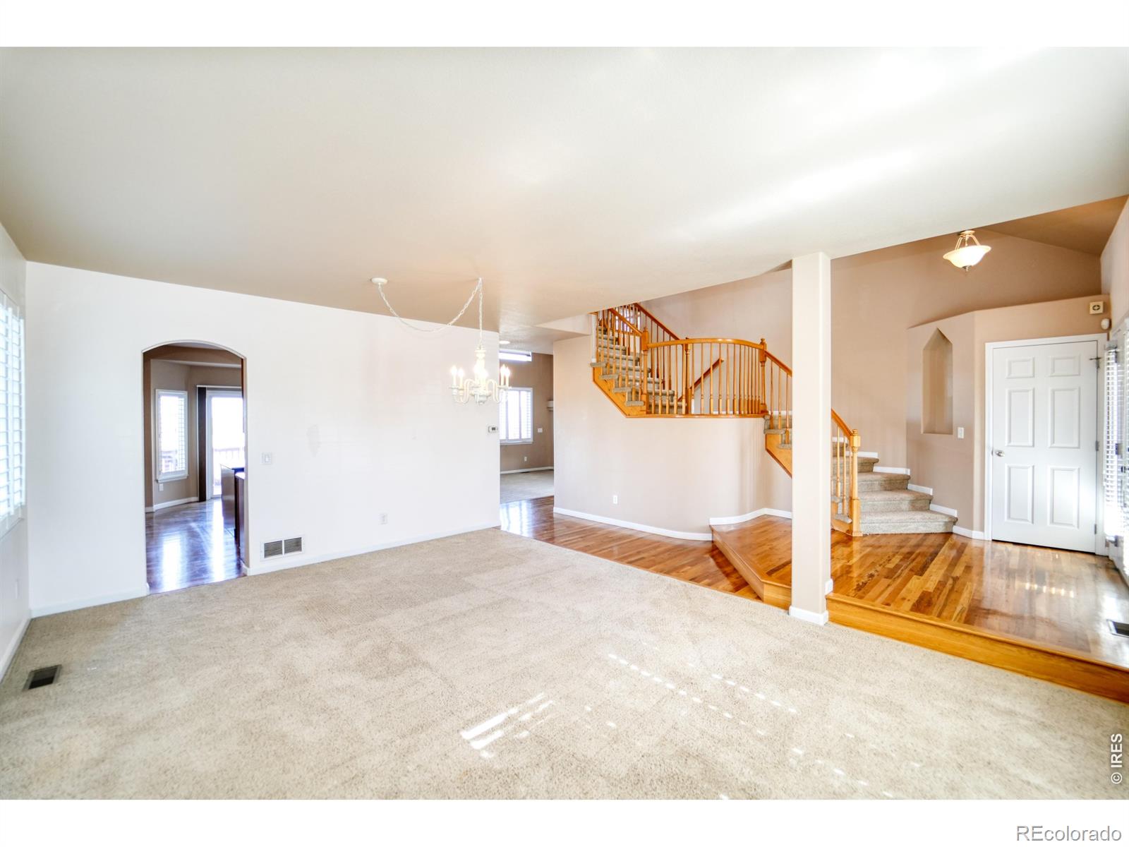 MLS Image #3 for 232  kits place,johnstown, Colorado