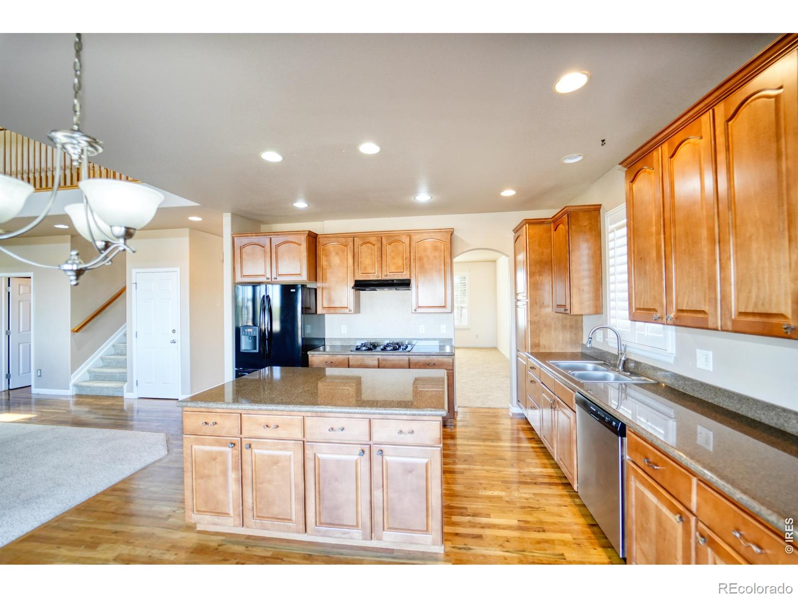 MLS Image #6 for 232  kits place,johnstown, Colorado