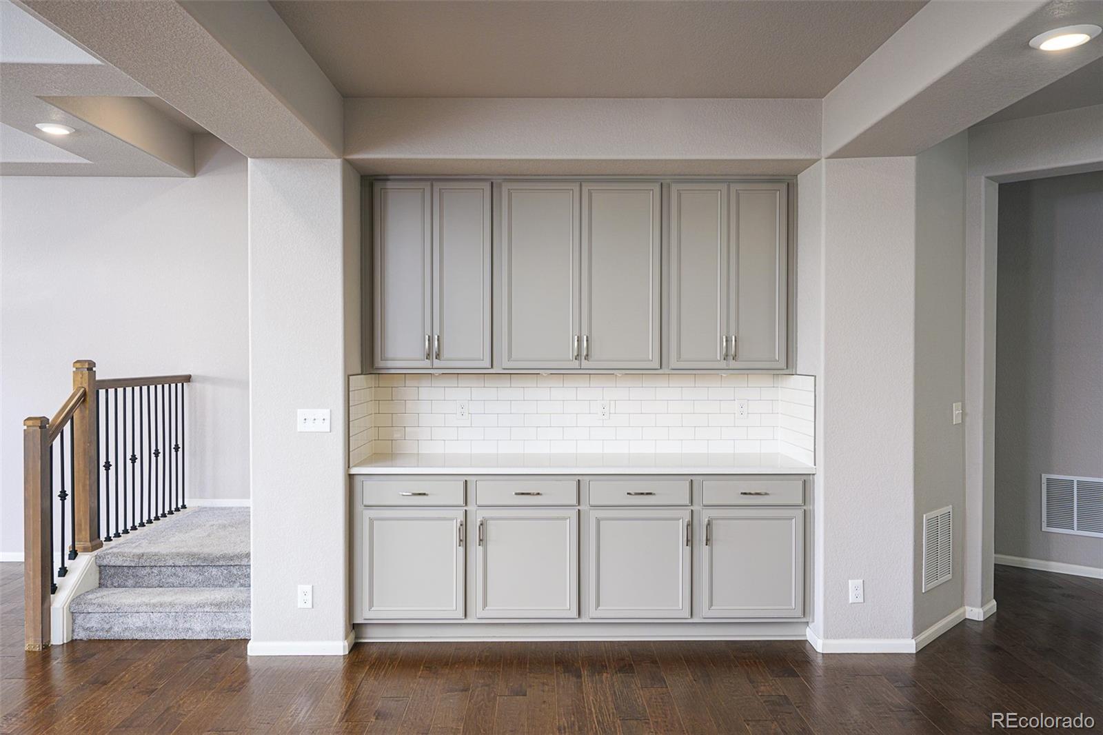 MLS Image #19 for 4976  malaya street,denver, Colorado