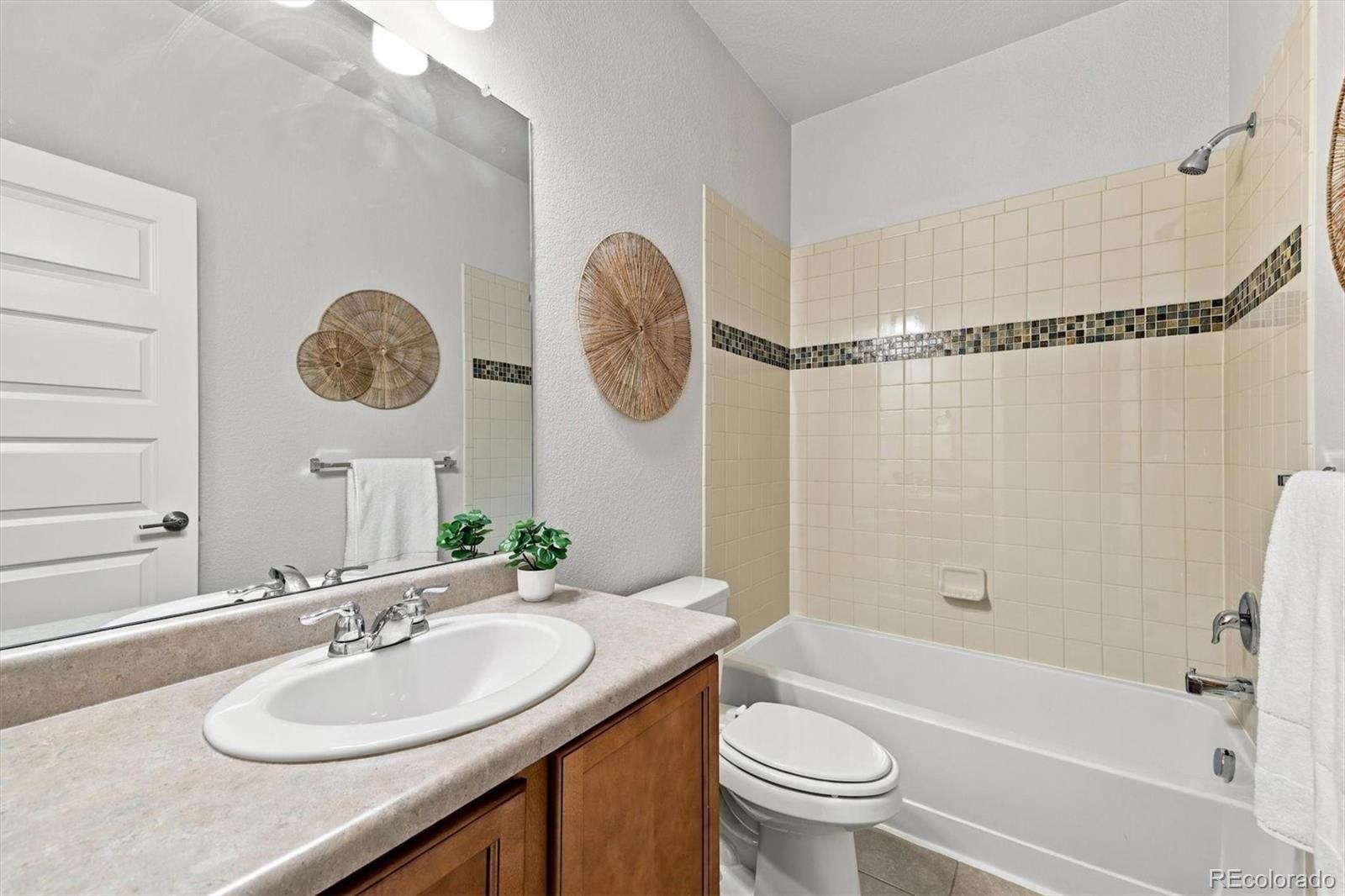 MLS Image #25 for 2009 w 67th place,denver, Colorado
