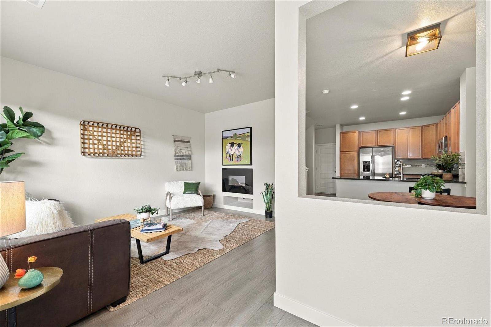 MLS Image #4 for 2009 w 67th place,denver, Colorado