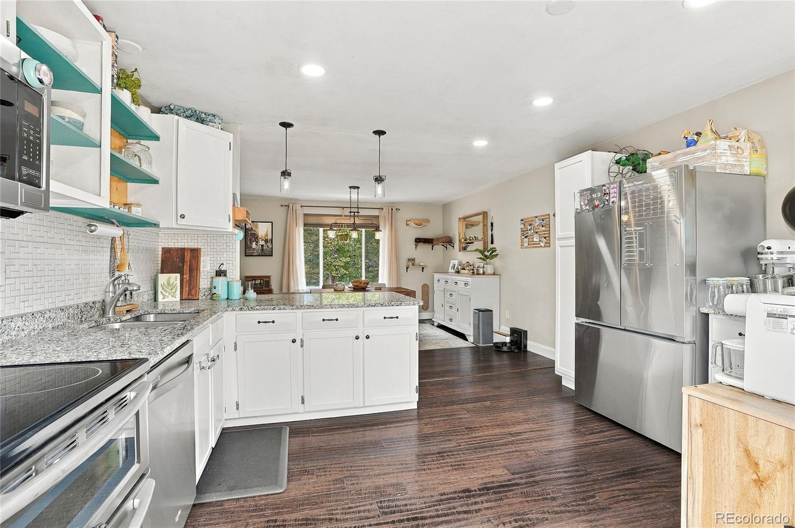 MLS Image #12 for 2843 s ouray way,aurora, Colorado