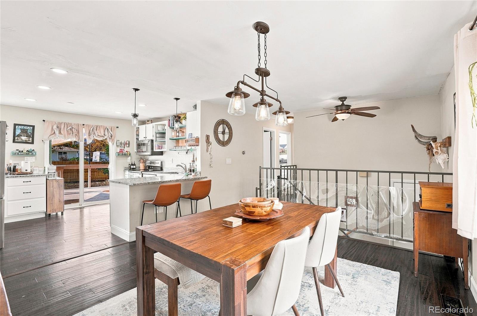 MLS Image #2 for 2843 s ouray way,aurora, Colorado