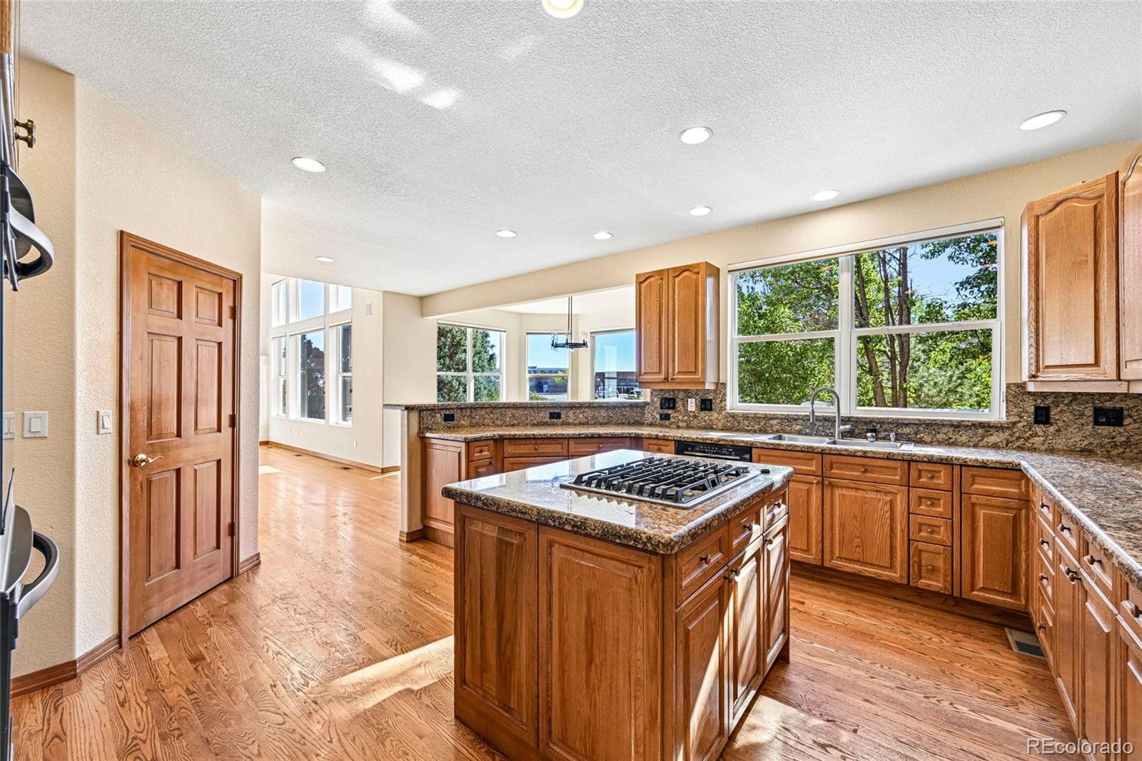 MLS Image #11 for 3366  opal lane,superior, Colorado