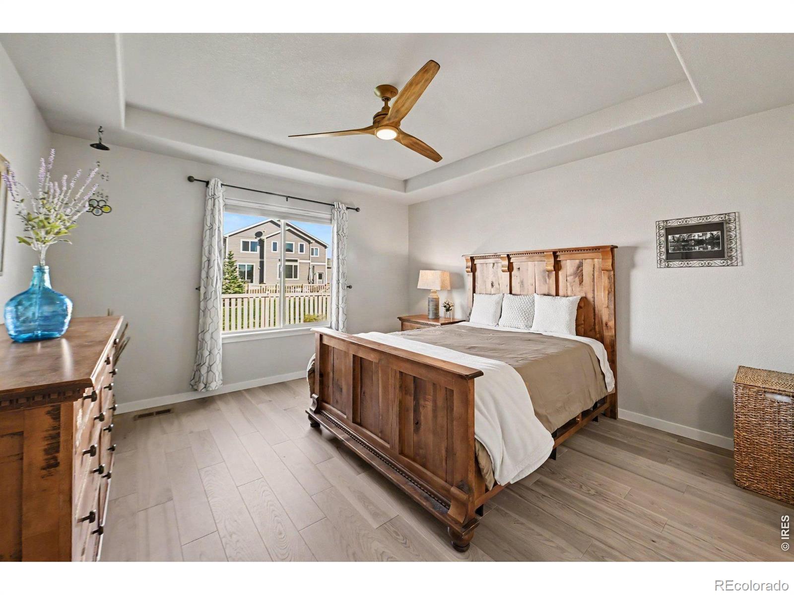 MLS Image #10 for 7102  silver court,timnath, Colorado