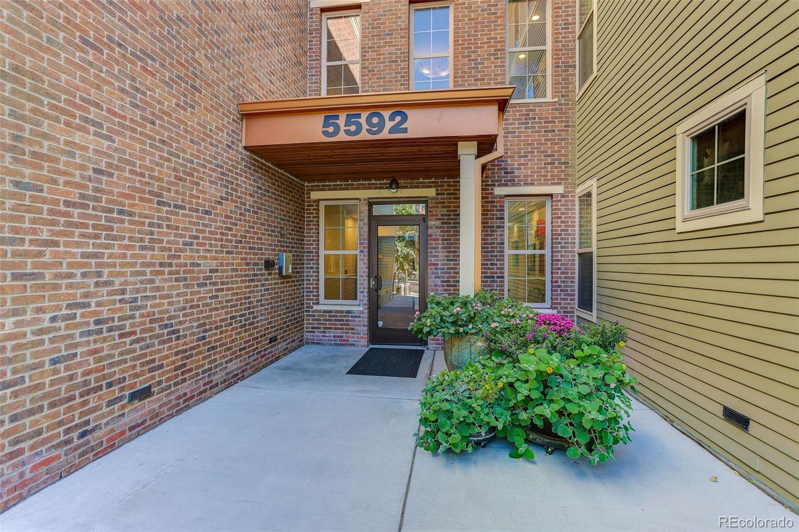 MLS Image #37 for 5592 s nevada street,littleton, Colorado