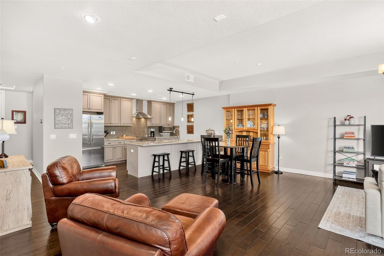 MLS Image #6 for 5592 s nevada street,littleton, Colorado