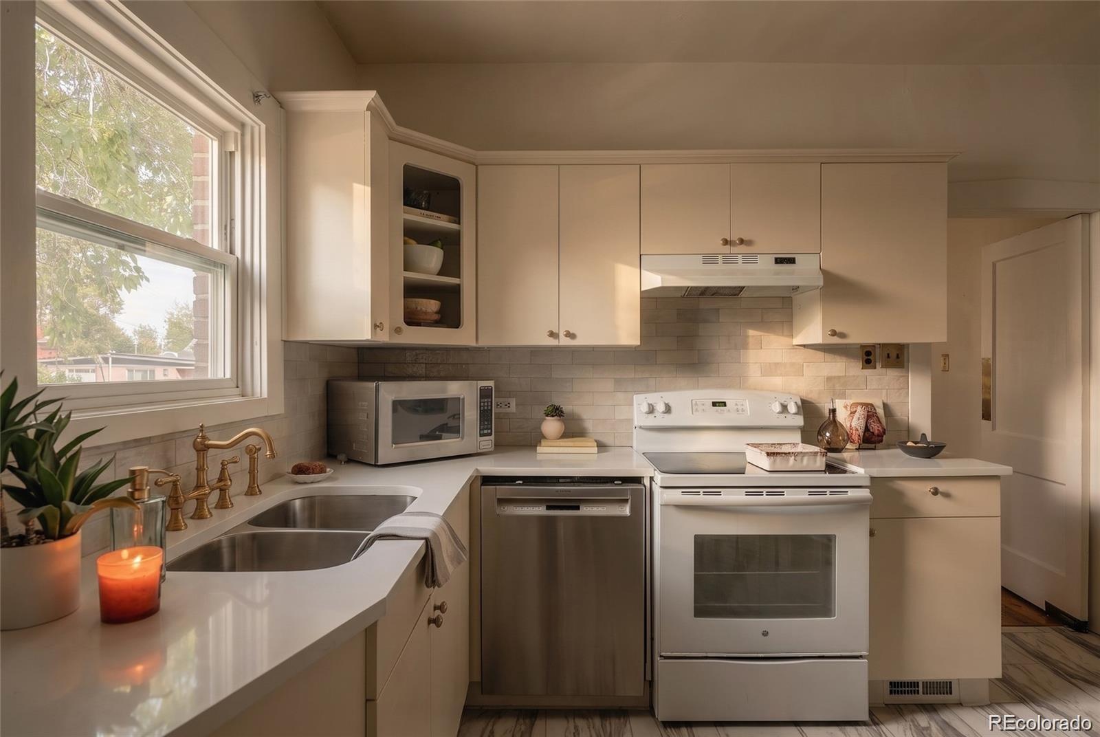 MLS Image #26 for 4734 w 33rd avenue,denver, Colorado