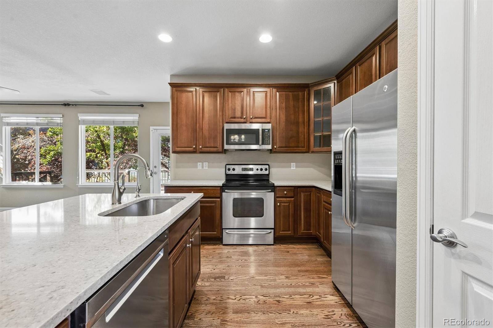 MLS Image #12 for 10097  telluride street,commerce city, Colorado