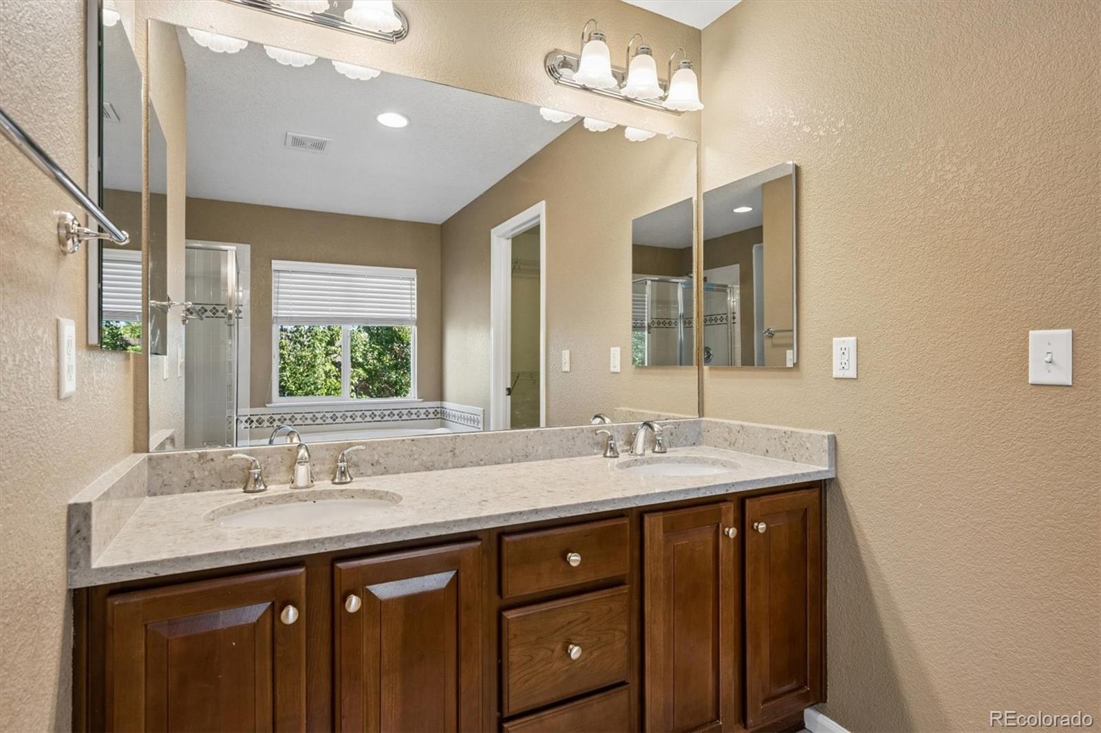 MLS Image #26 for 10097  telluride street,commerce city, Colorado