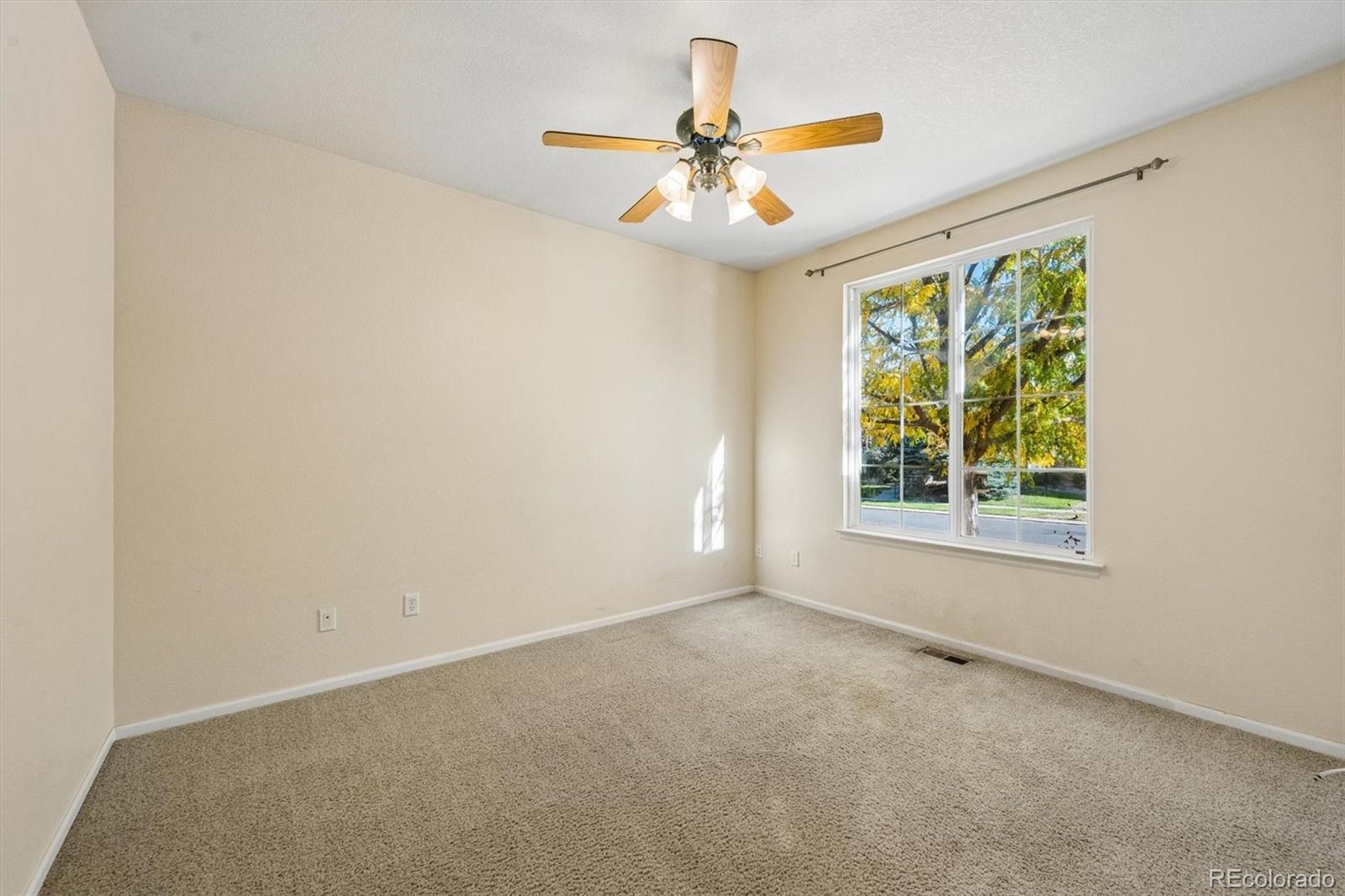 MLS Image #5 for 10097  telluride street,commerce city, Colorado