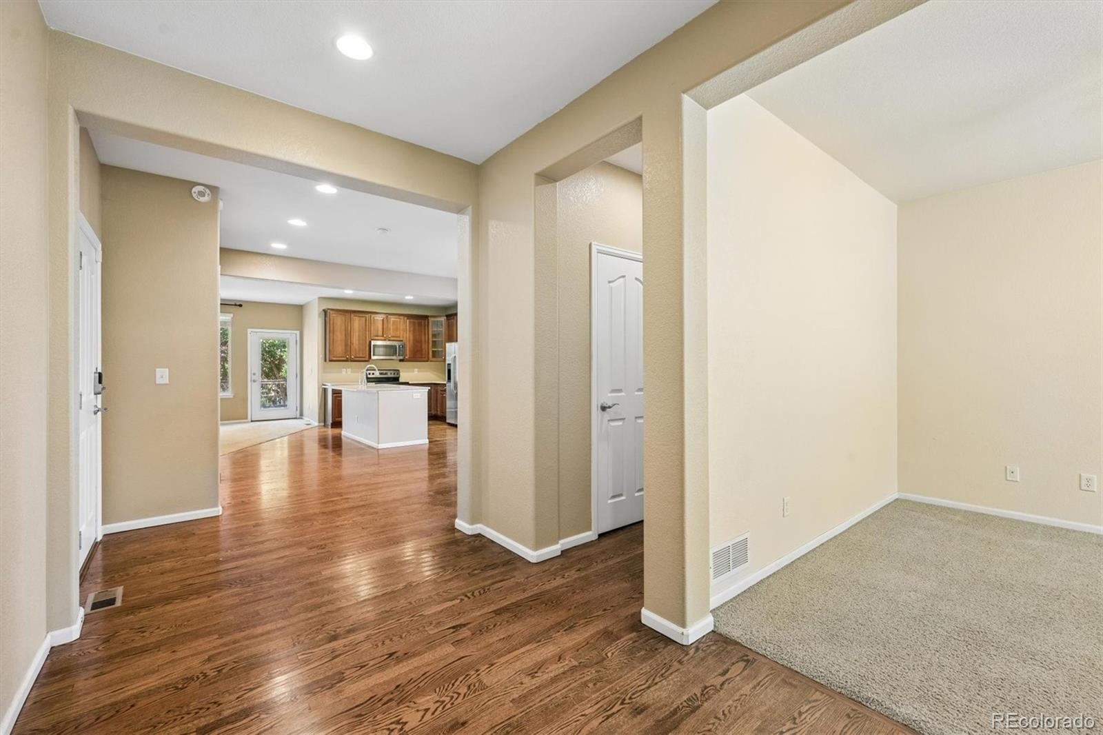 MLS Image #6 for 10097  telluride street,commerce city, Colorado
