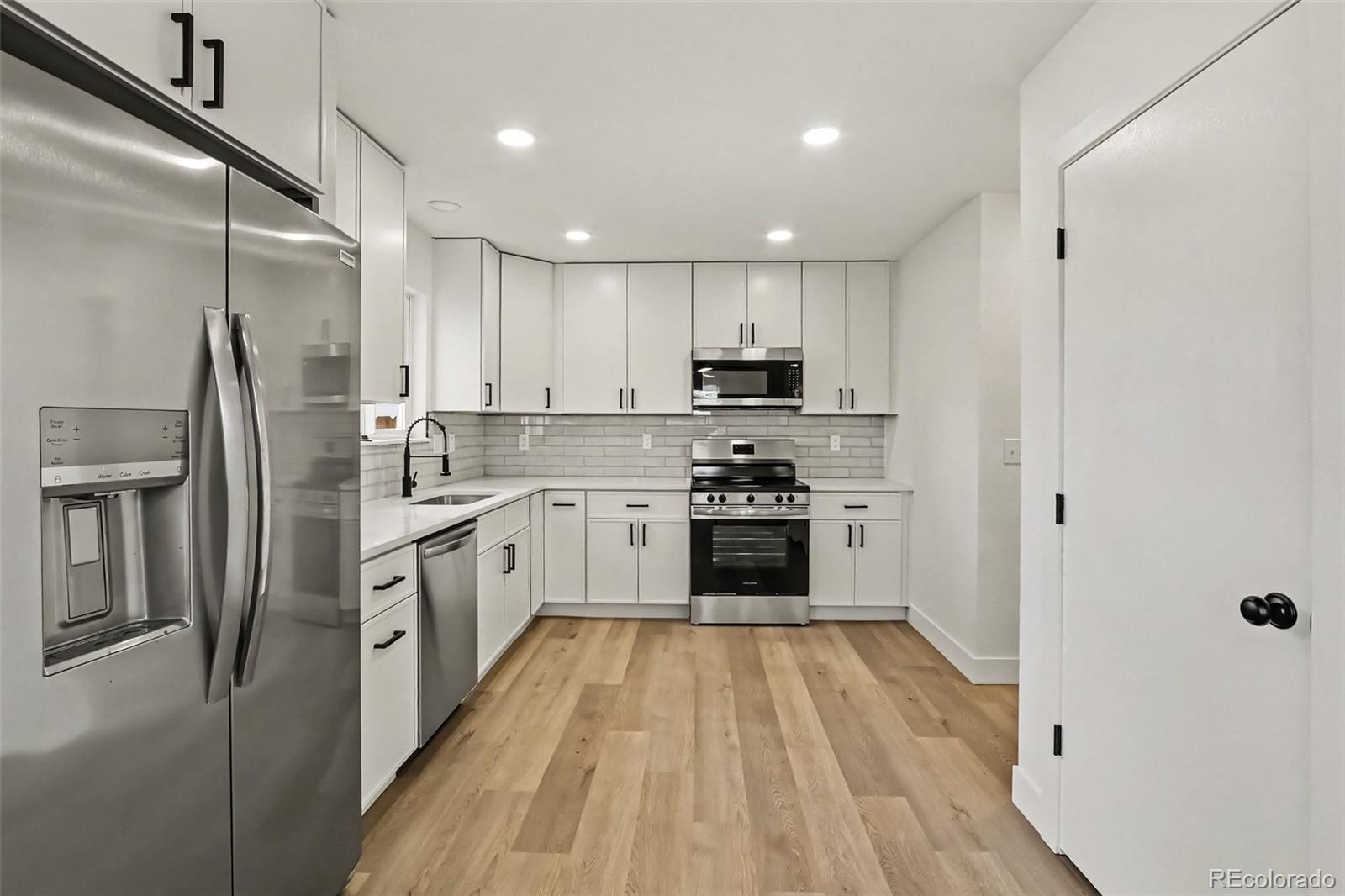 MLS Image #3 for 658  eagle drive,loveland, Colorado