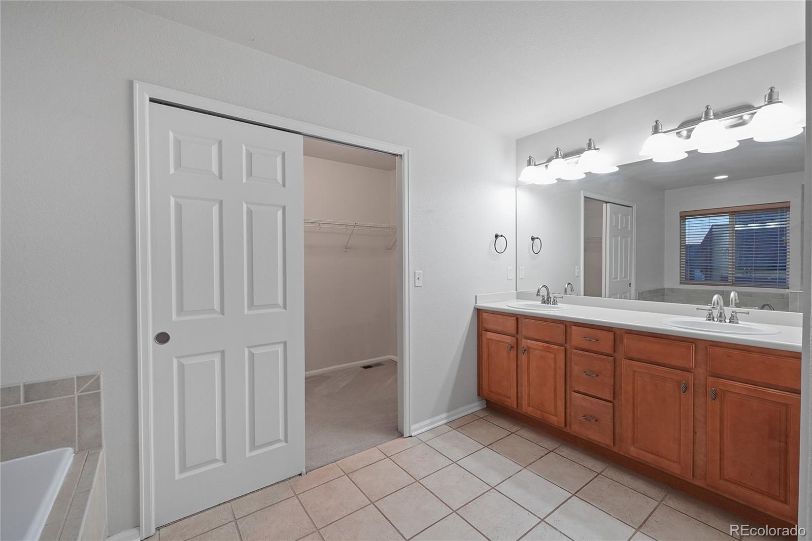 MLS Image #14 for 7763  autumn leaf way,colorado springs, Colorado