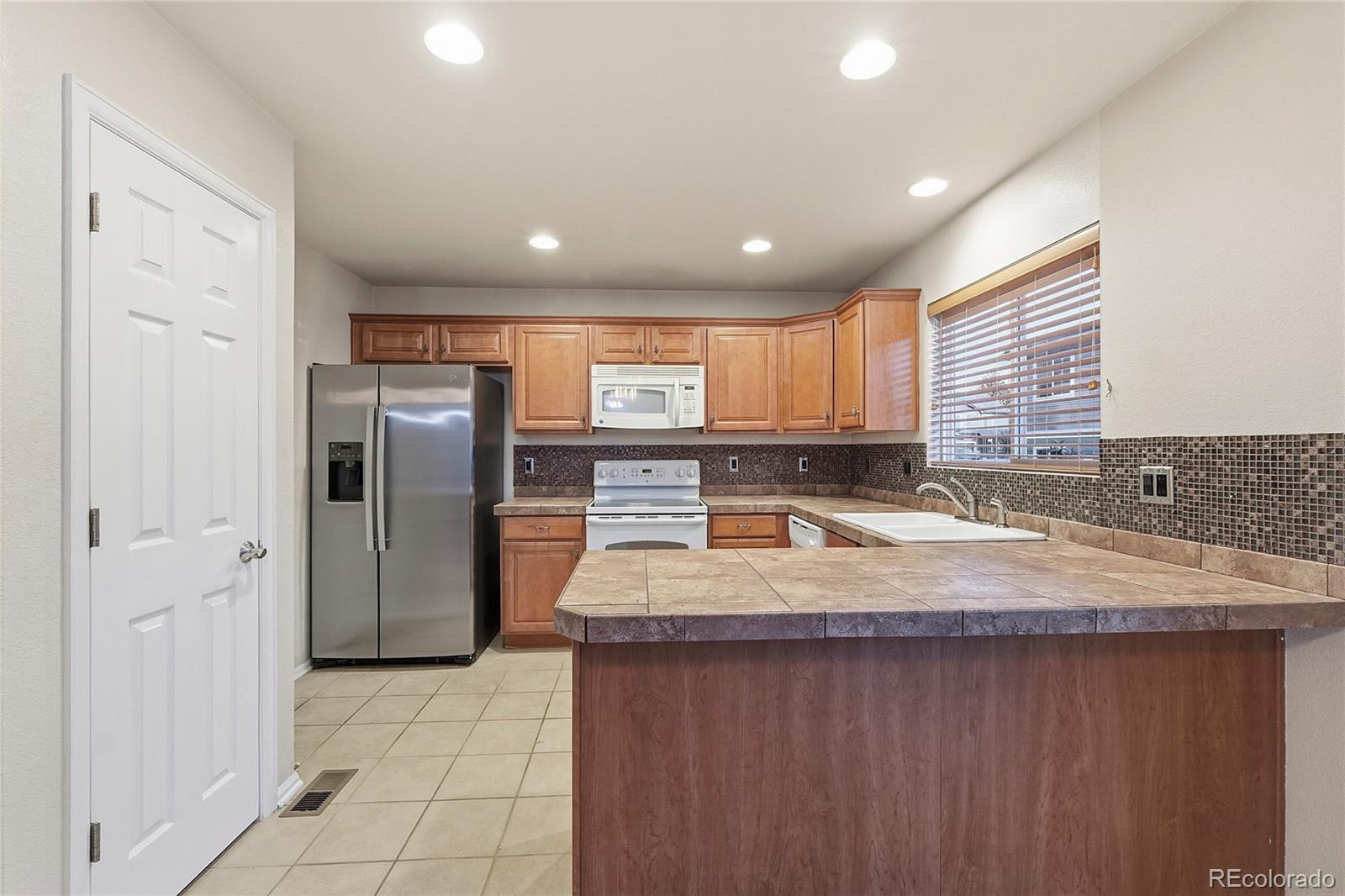 MLS Image #9 for 7763  autumn leaf way,colorado springs, Colorado