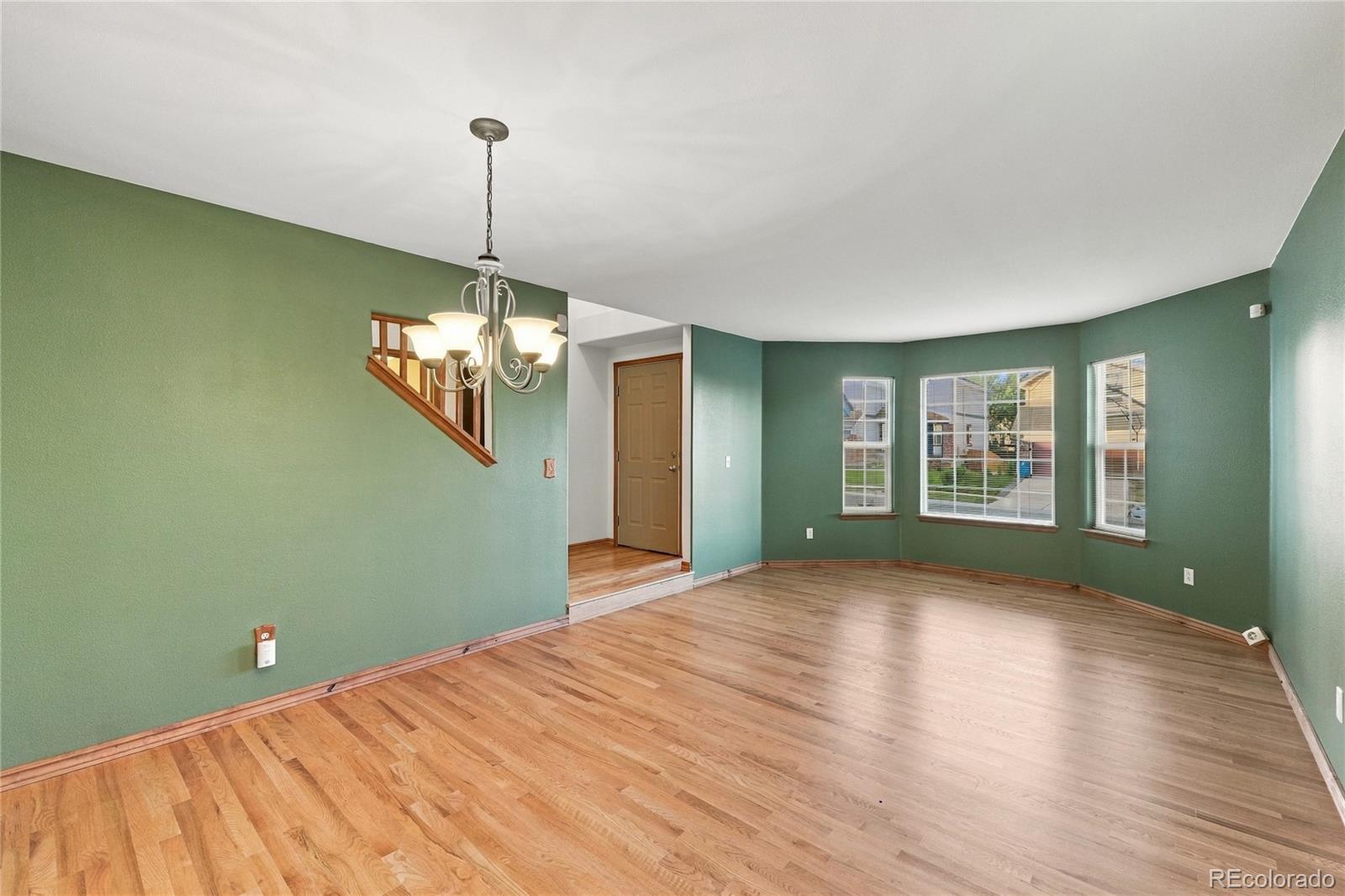 MLS Image #2 for 5839  instone circle,colorado springs, Colorado