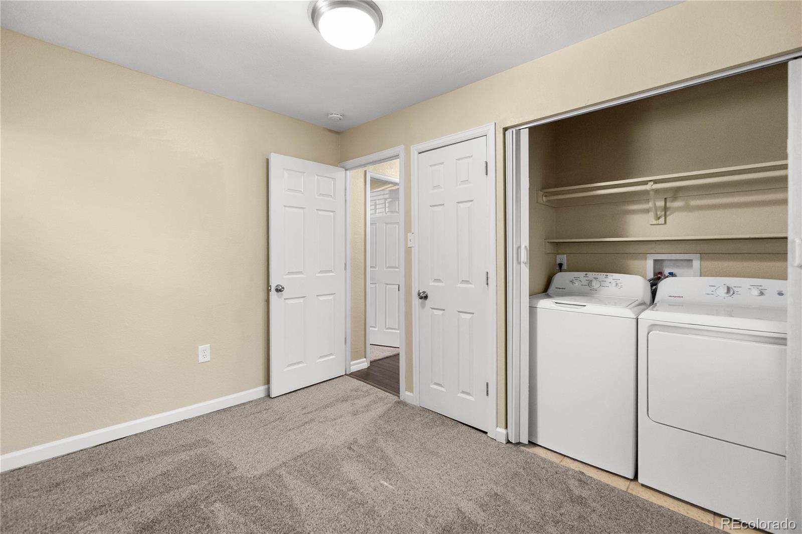 MLS Image #25 for 3060 s grape way,denver, Colorado