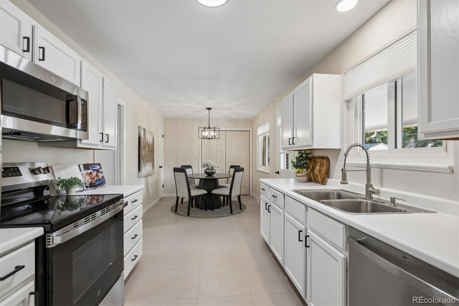 MLS Image #12 for 6584 s newland circle,littleton, Colorado