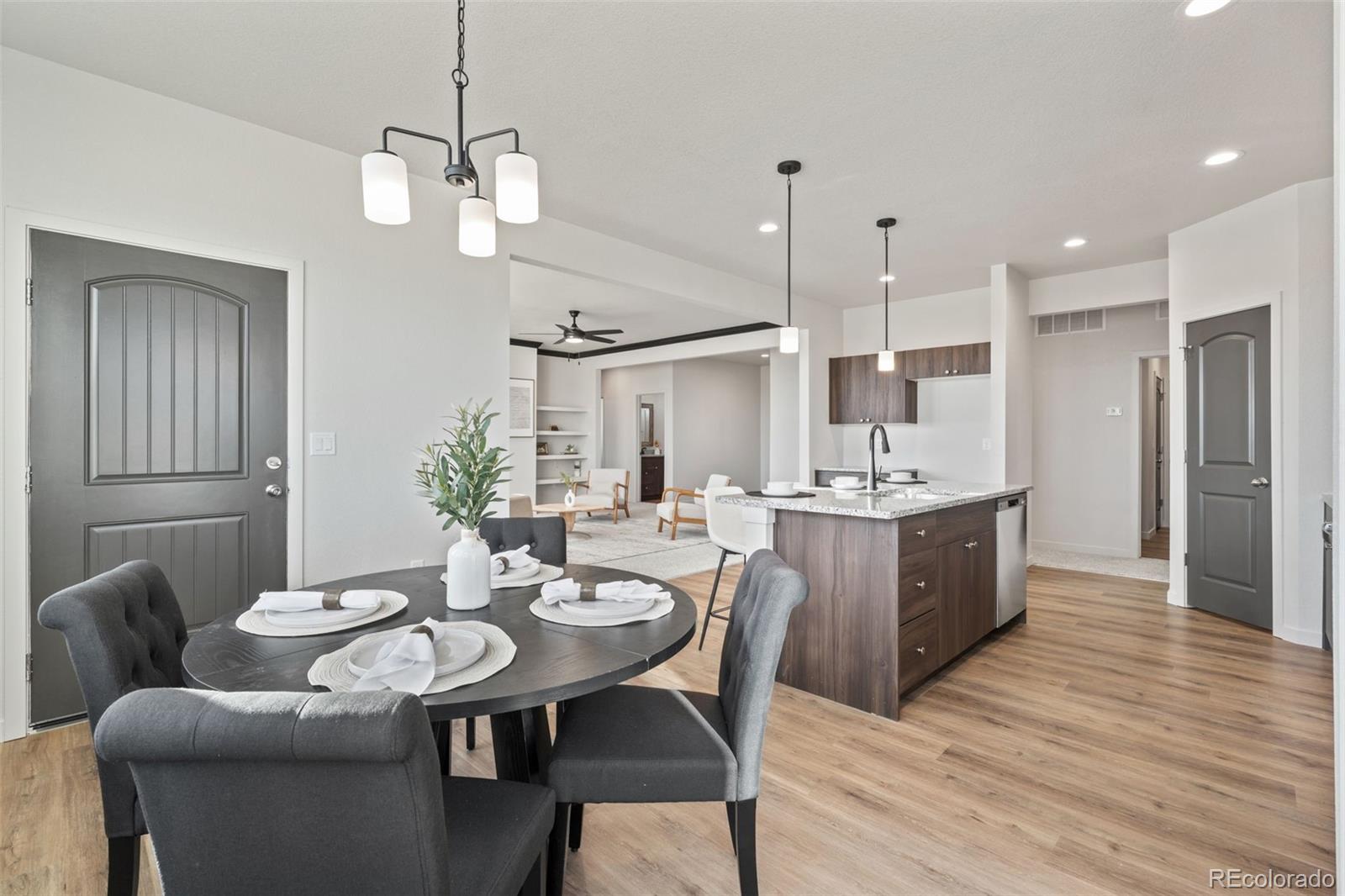 MLS Image #15 for 824 e loma drive,pueblo west, Colorado