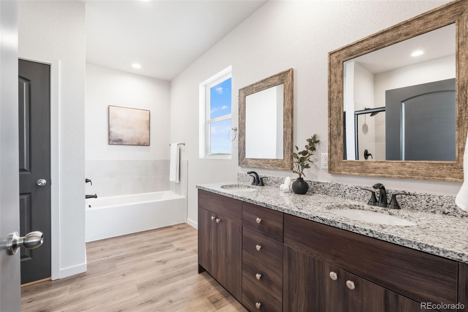 MLS Image #18 for 824 e loma drive,pueblo west, Colorado