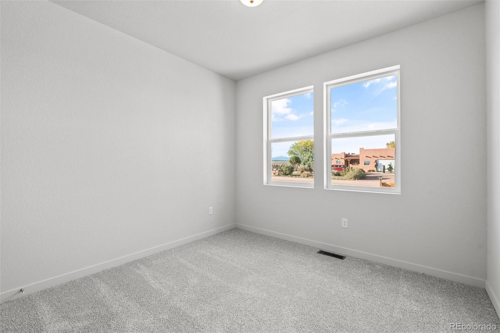 MLS Image #28 for 824 e loma drive,pueblo west, Colorado
