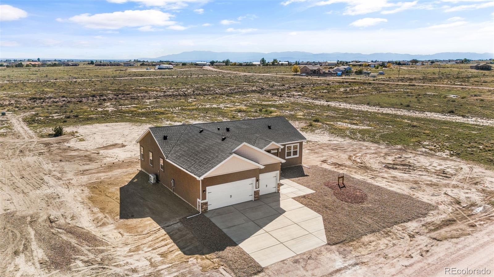 MLS Image #37 for 824 e loma drive,pueblo west, Colorado