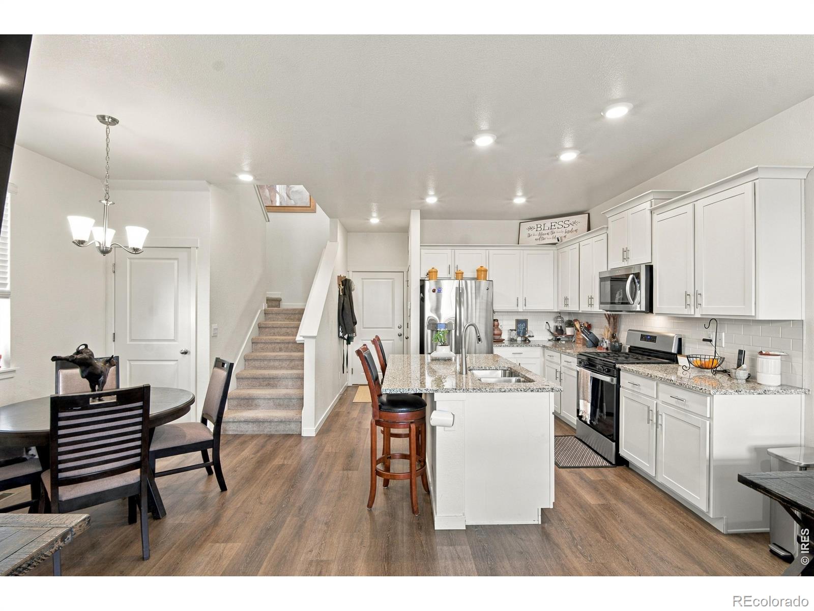 MLS Image #6 for 604  thoroughbred lane,johnstown, Colorado