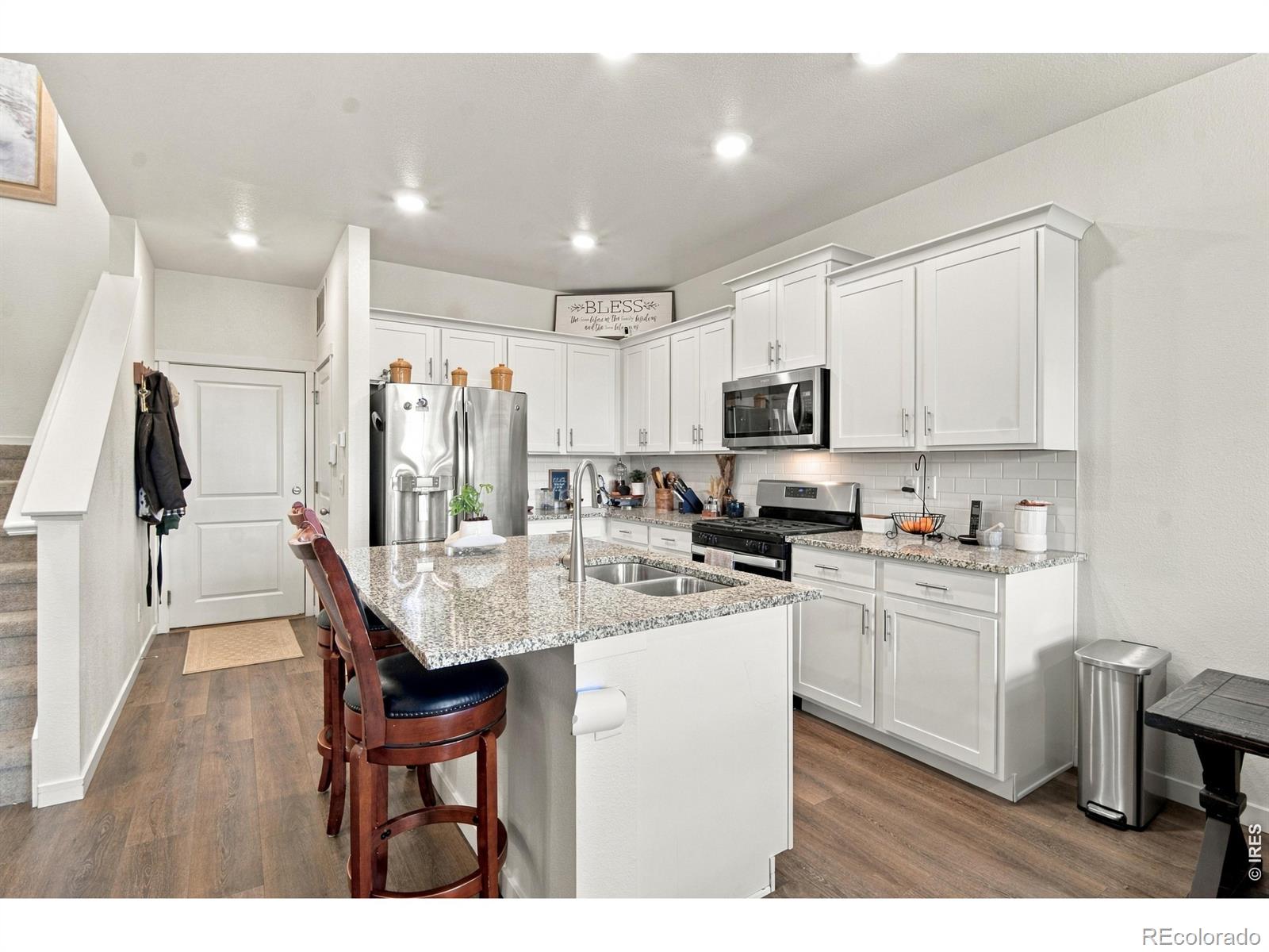 MLS Image #7 for 604  thoroughbred lane,johnstown, Colorado