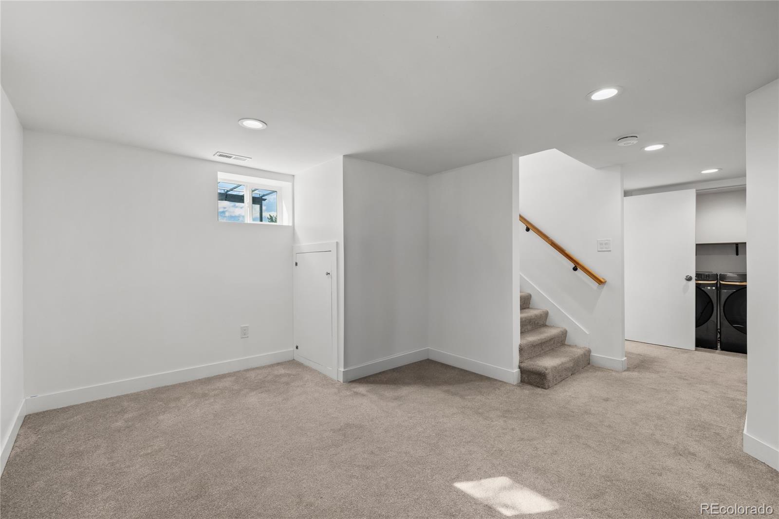 MLS Image #13 for 1463 s knox court,denver, Colorado