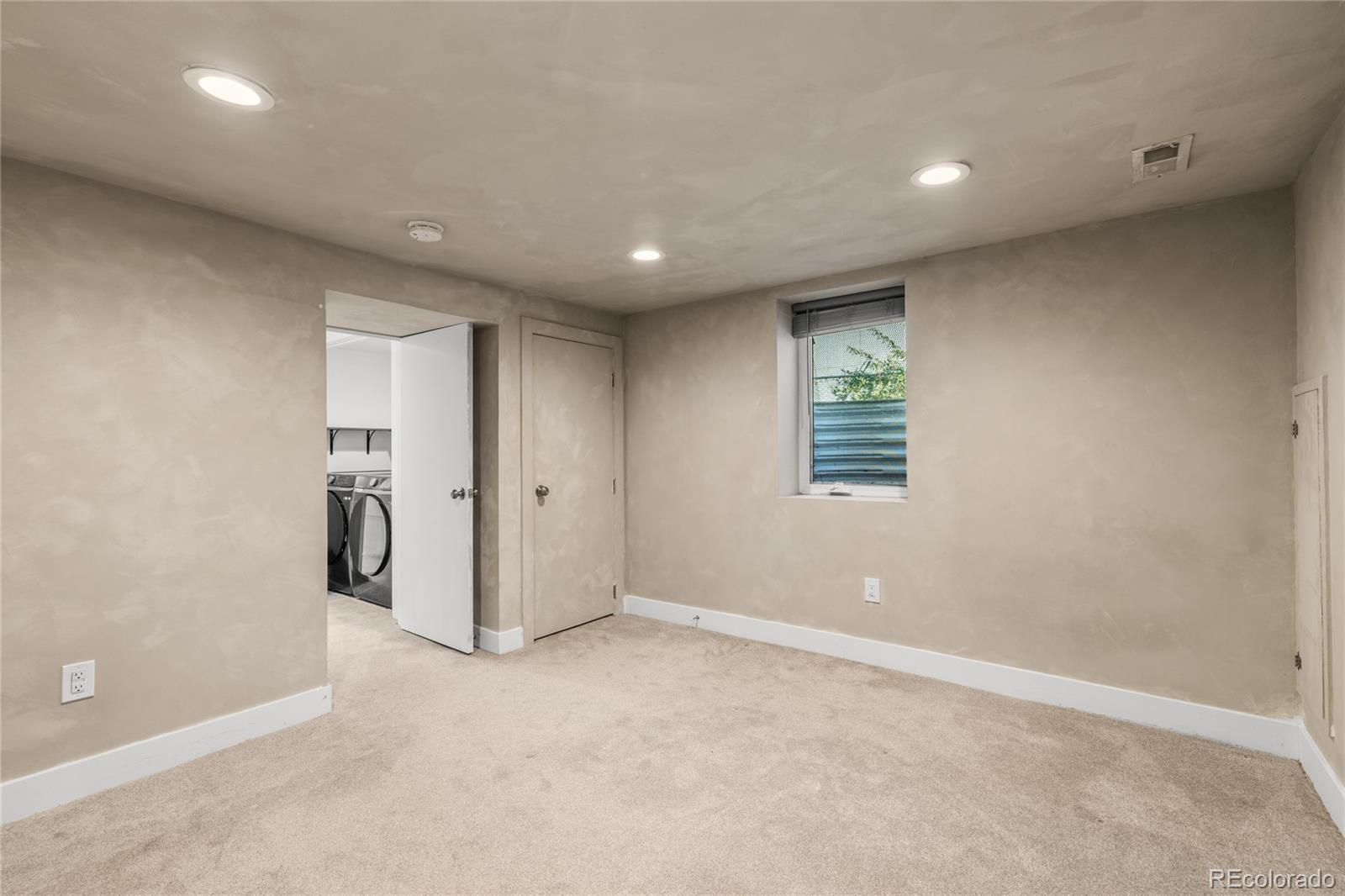 MLS Image #19 for 1463 s knox court,denver, Colorado