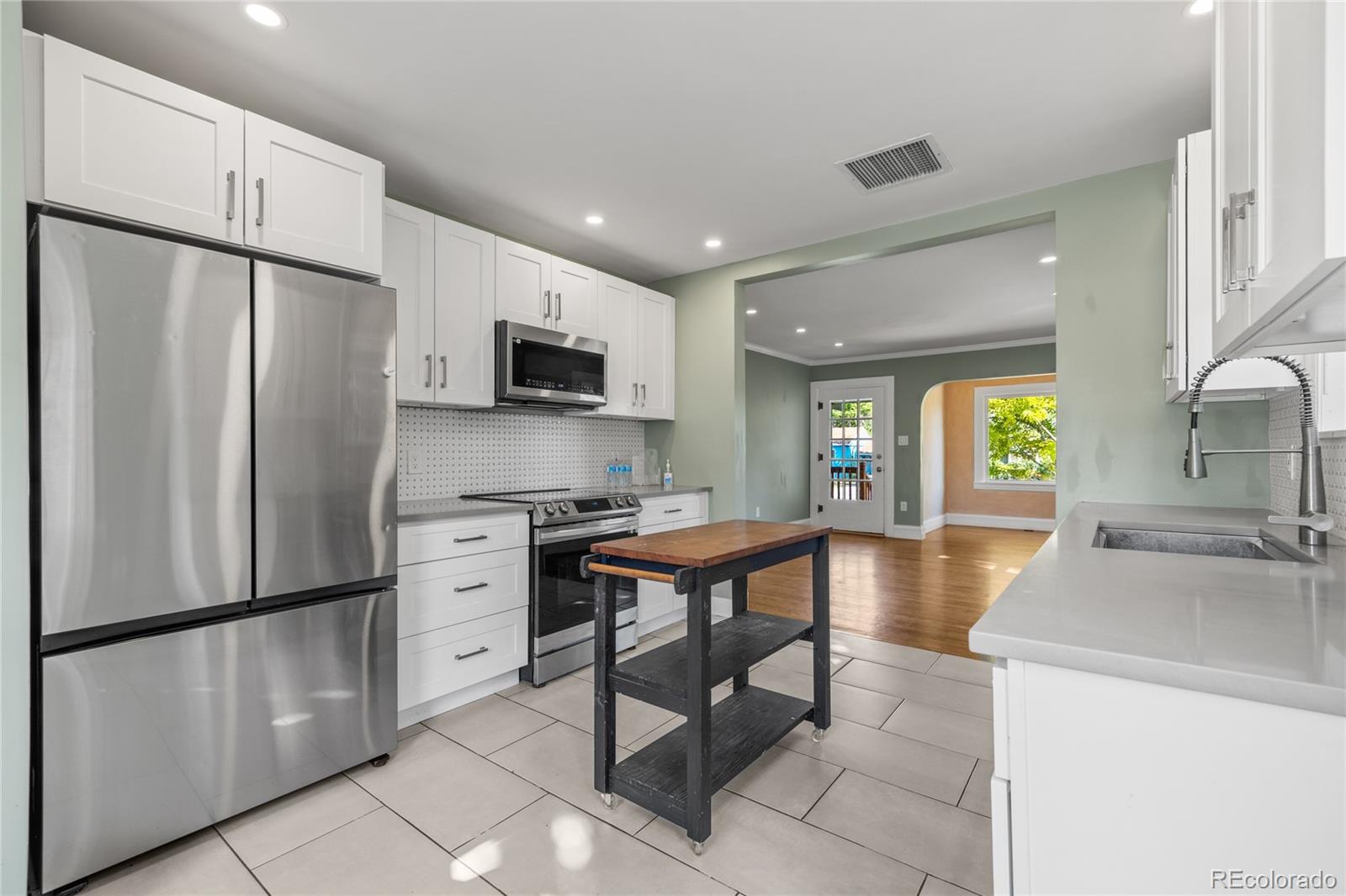 MLS Image #7 for 1463 s knox court,denver, Colorado