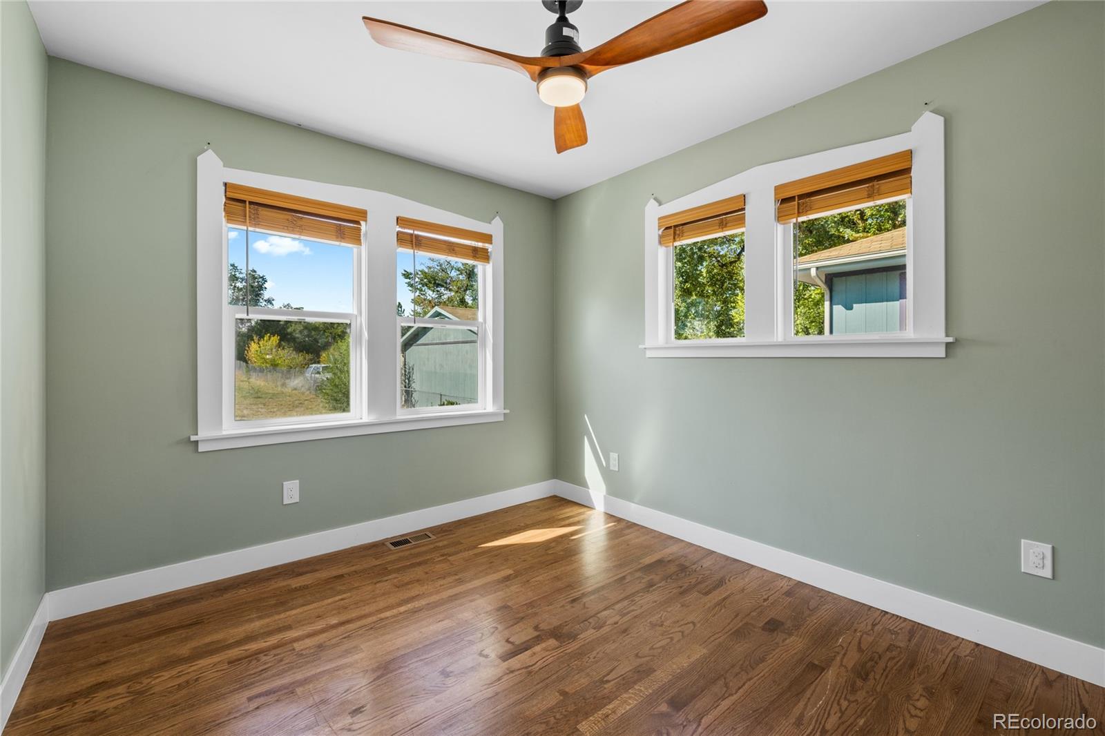 MLS Image #8 for 1463 s knox court,denver, Colorado