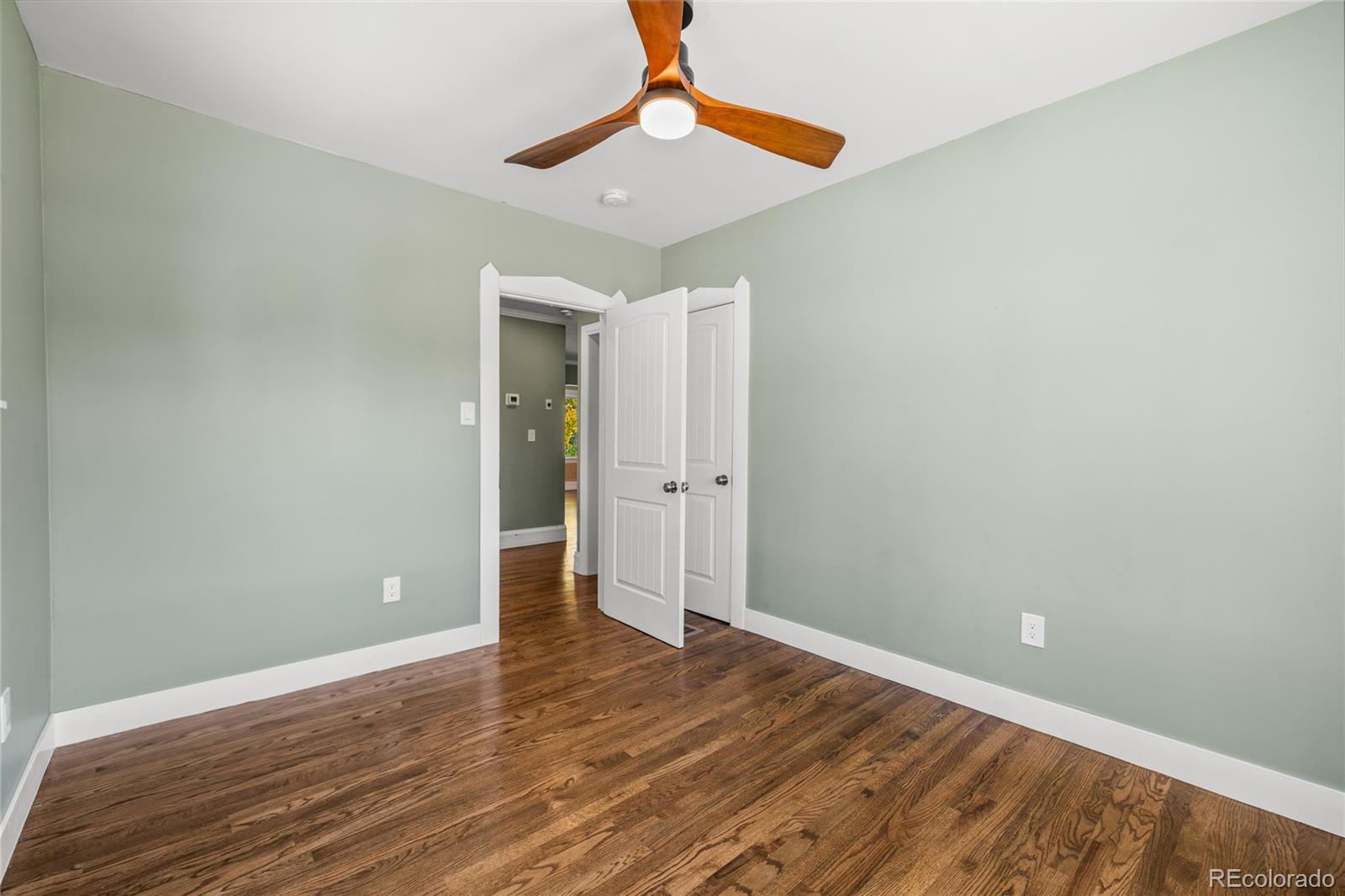 MLS Image #9 for 1463 s knox court,denver, Colorado