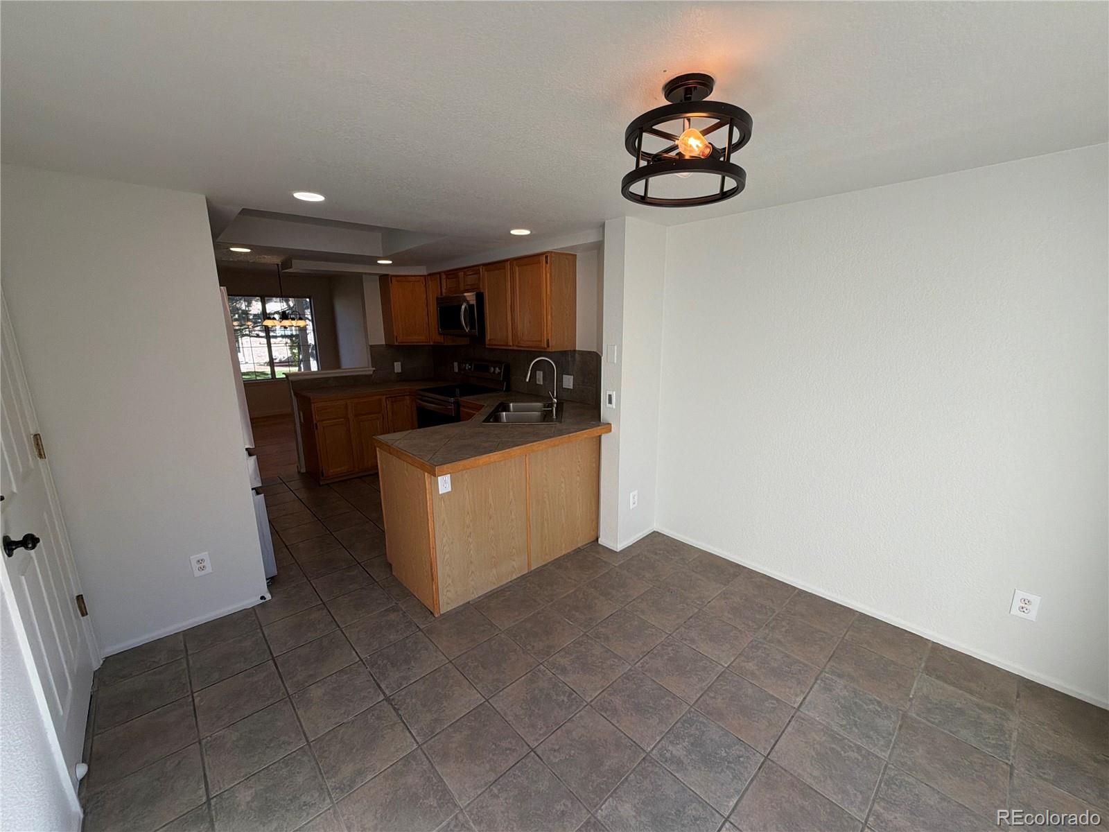 MLS Image #7 for 2064 s xenia way,denver, Colorado