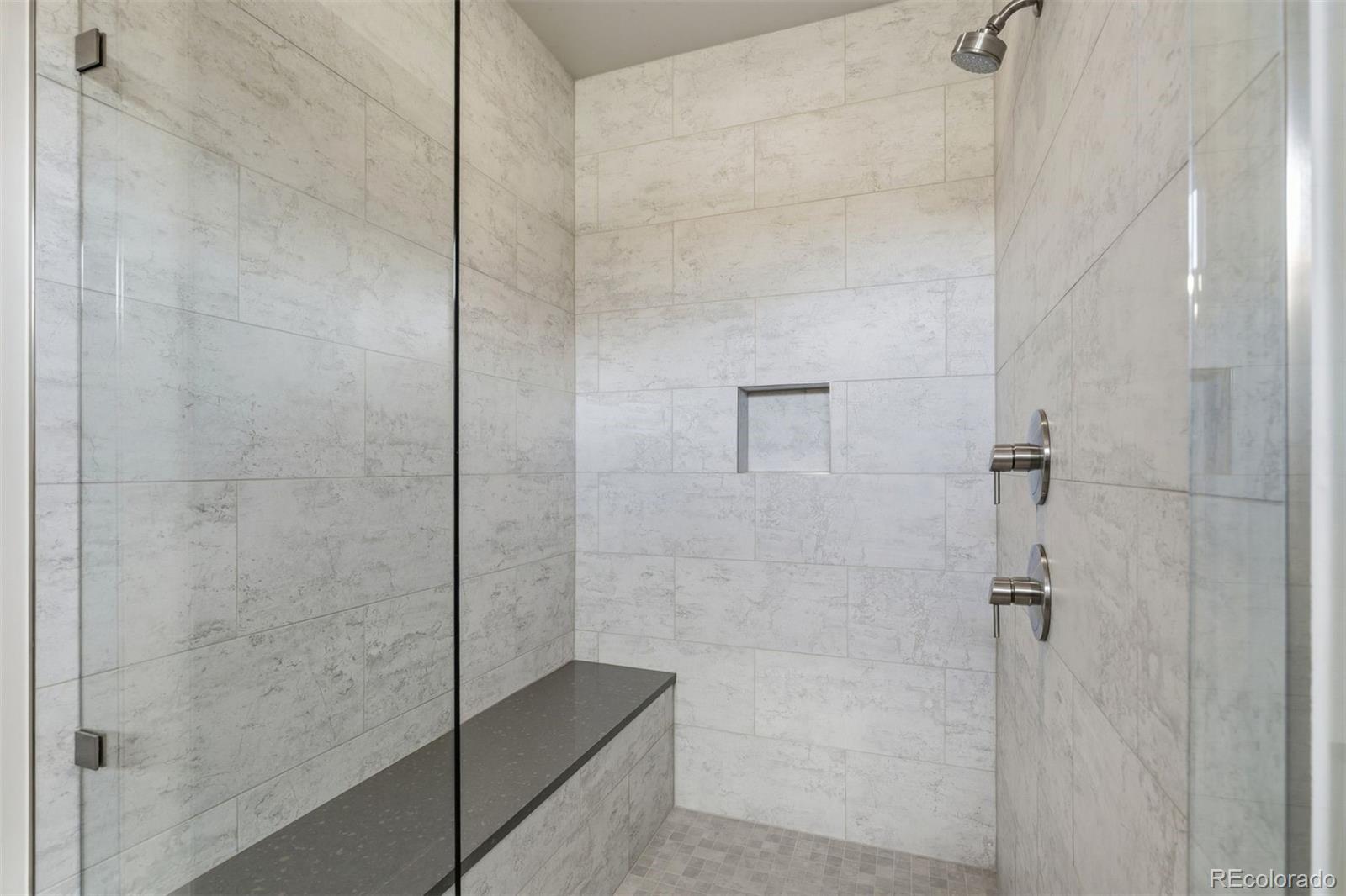 MLS Image #20 for 67  coumbe crossing,silverthorne, Colorado