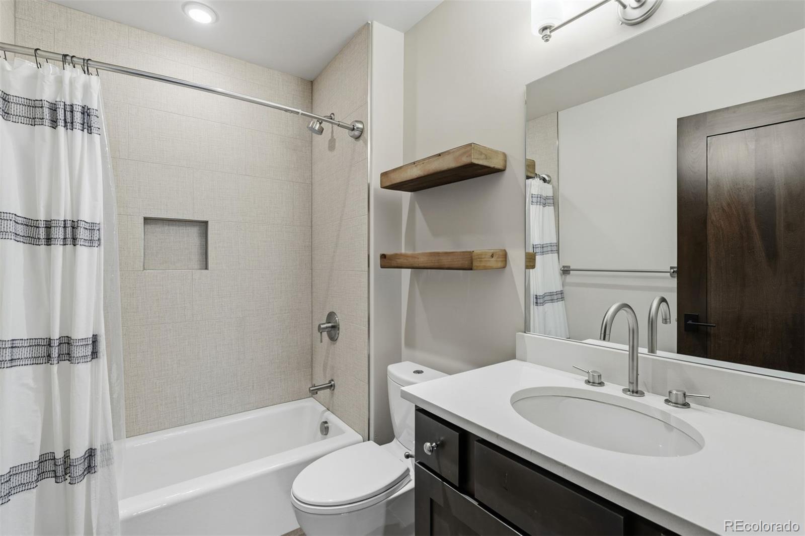 MLS Image #36 for 67  coumbe crossing,silverthorne, Colorado