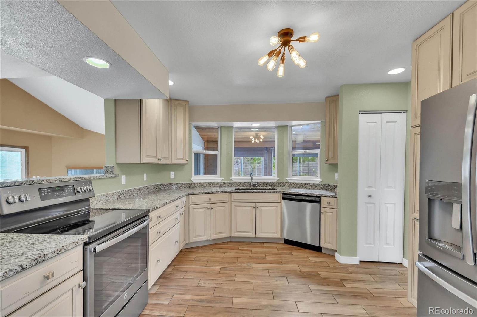 MLS Image #10 for 998 e 133rd avenue,thornton, Colorado