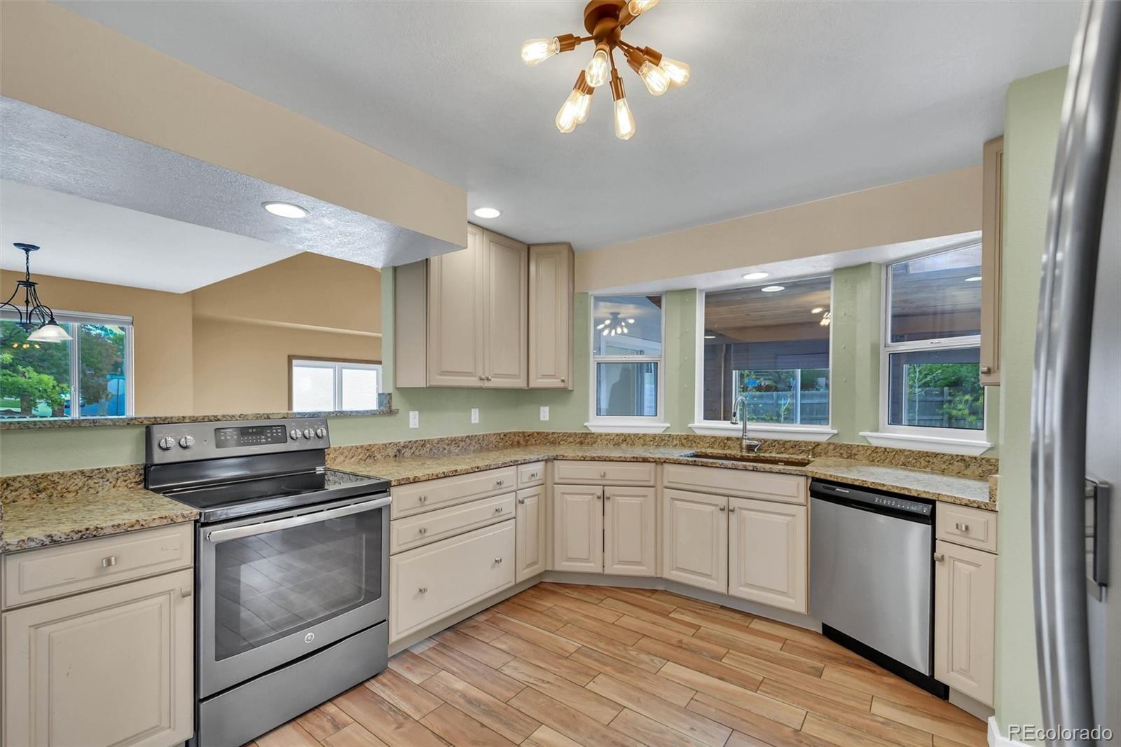 MLS Image #9 for 998 e 133rd avenue,thornton, Colorado