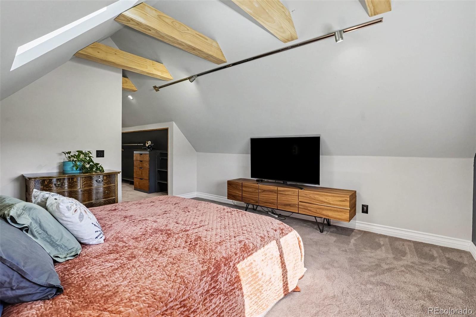 MLS Image #13 for 3127  california street,denver, Colorado