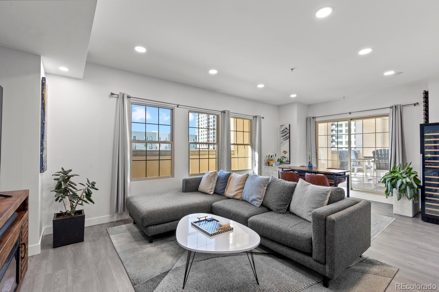MLS Image #1 for 925 n lincoln street 3f,denver, Colorado